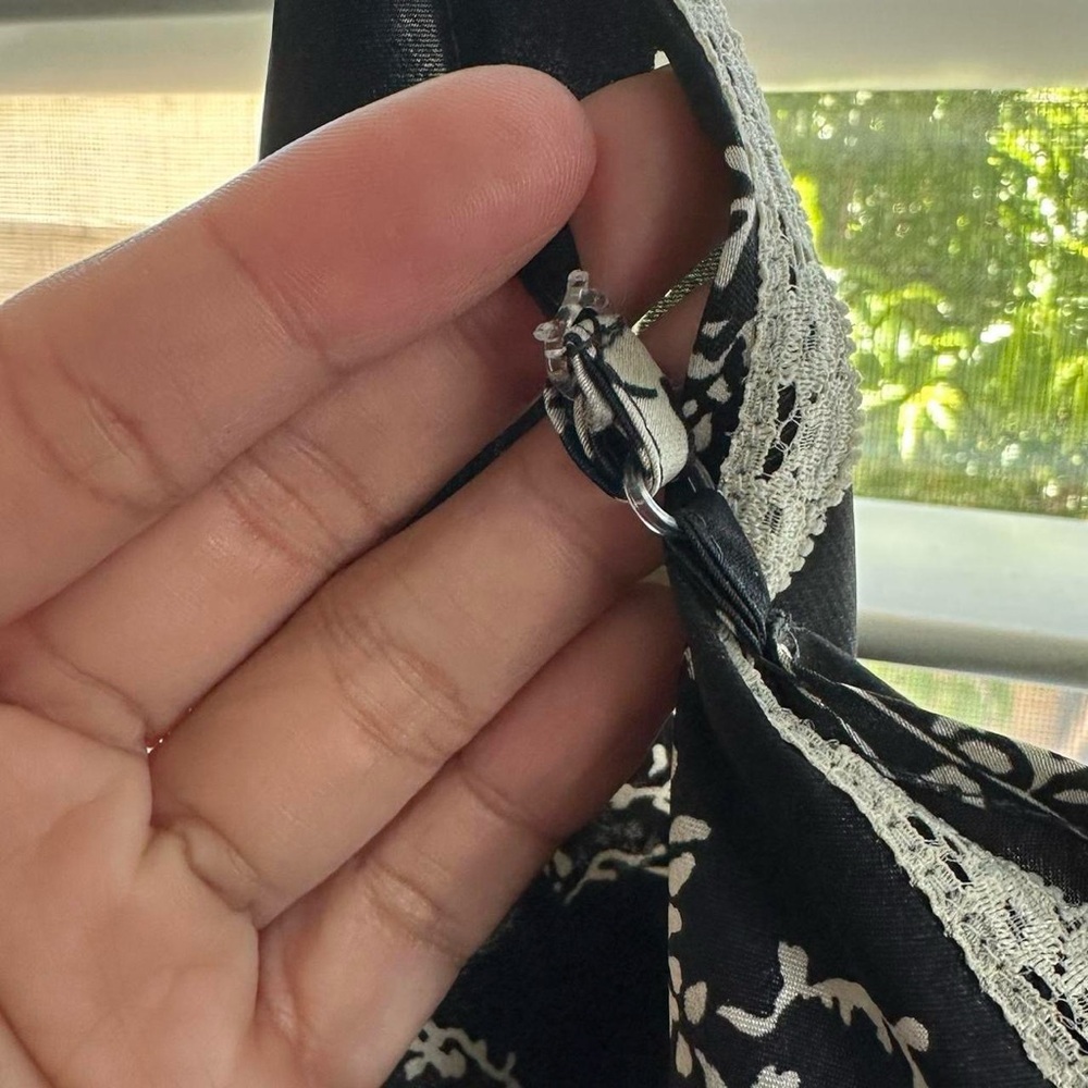 VINTAGE 90s Satin Slip Dress Black Floral With Lace Size- Small, also fits a M - Picture 6 of 13